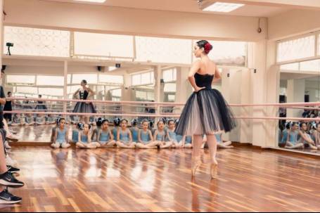 Σχολή Χορού Ηλιάνας Γούμενου